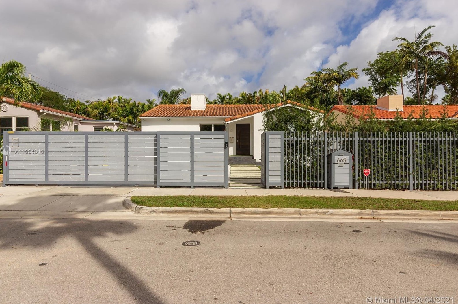 665 72nd Ter, Miami FL  33138-5138 exterior