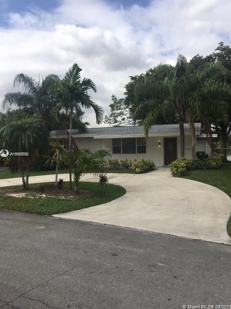 1400 Nw 86th Ter, Hollywood, FL 33024