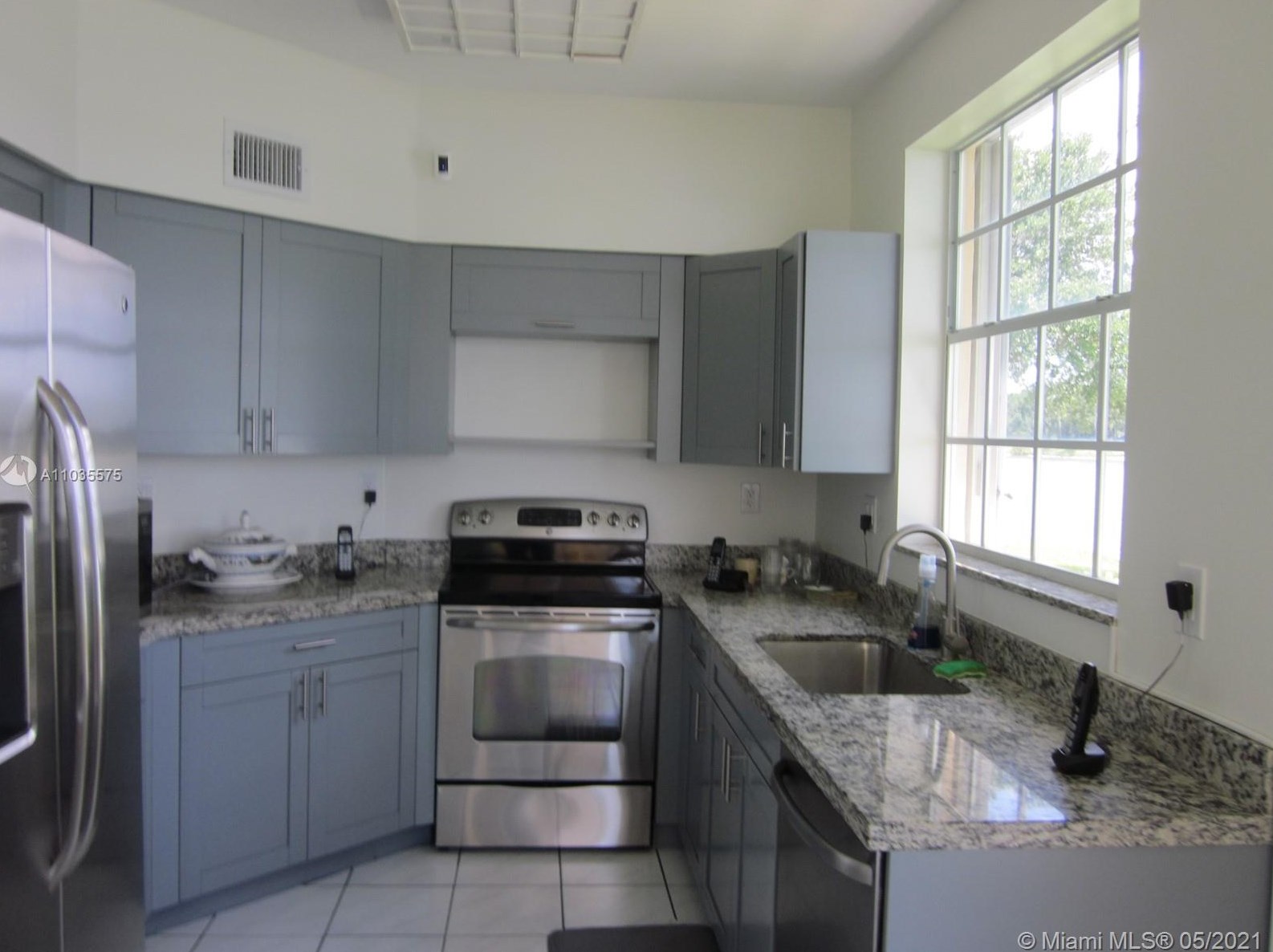 14725 Balgowan Rd #103-4, Hialeah, FL 33016