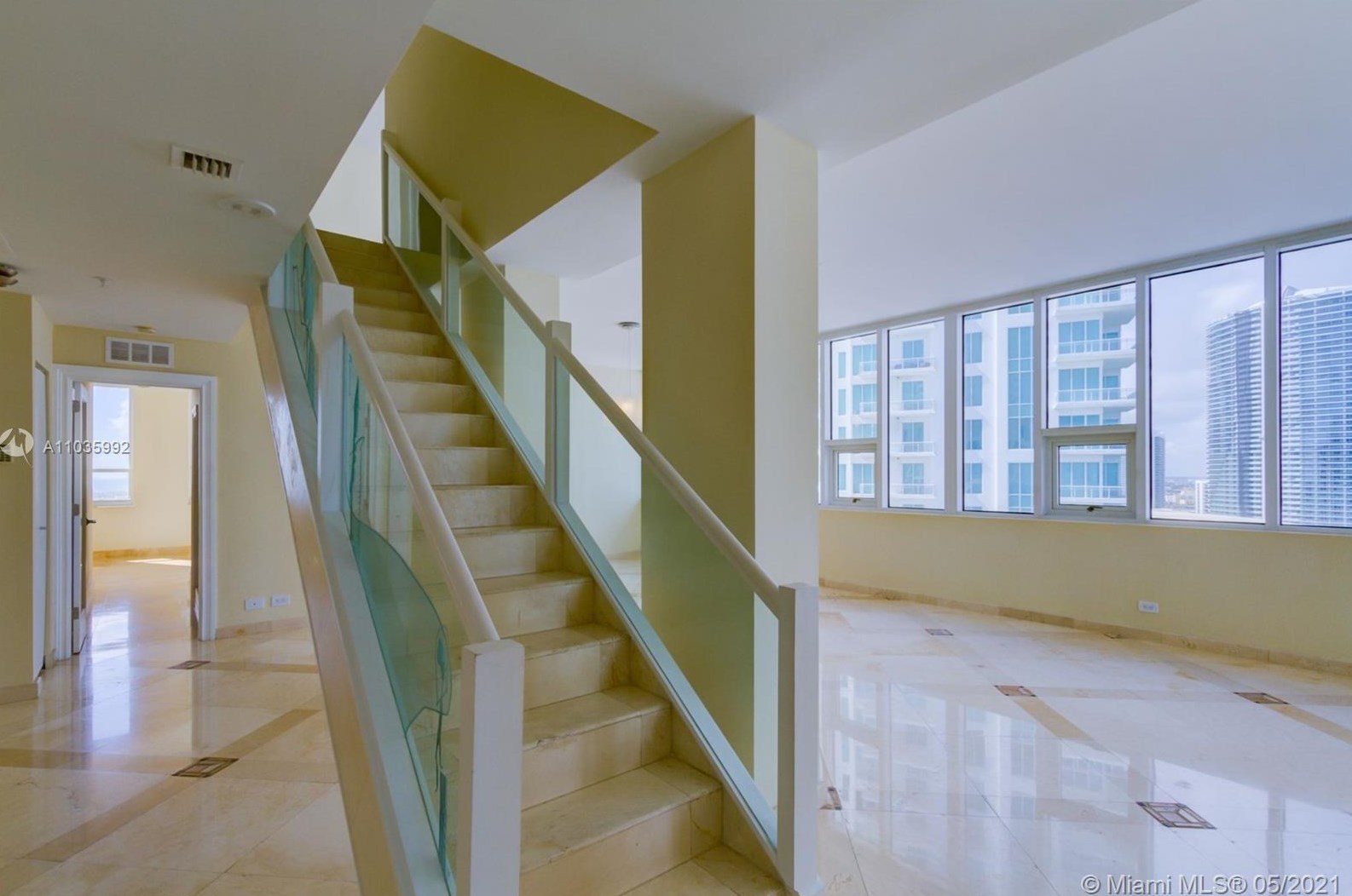 888 Brickell Key Dr #2802, Miami, FL 33131