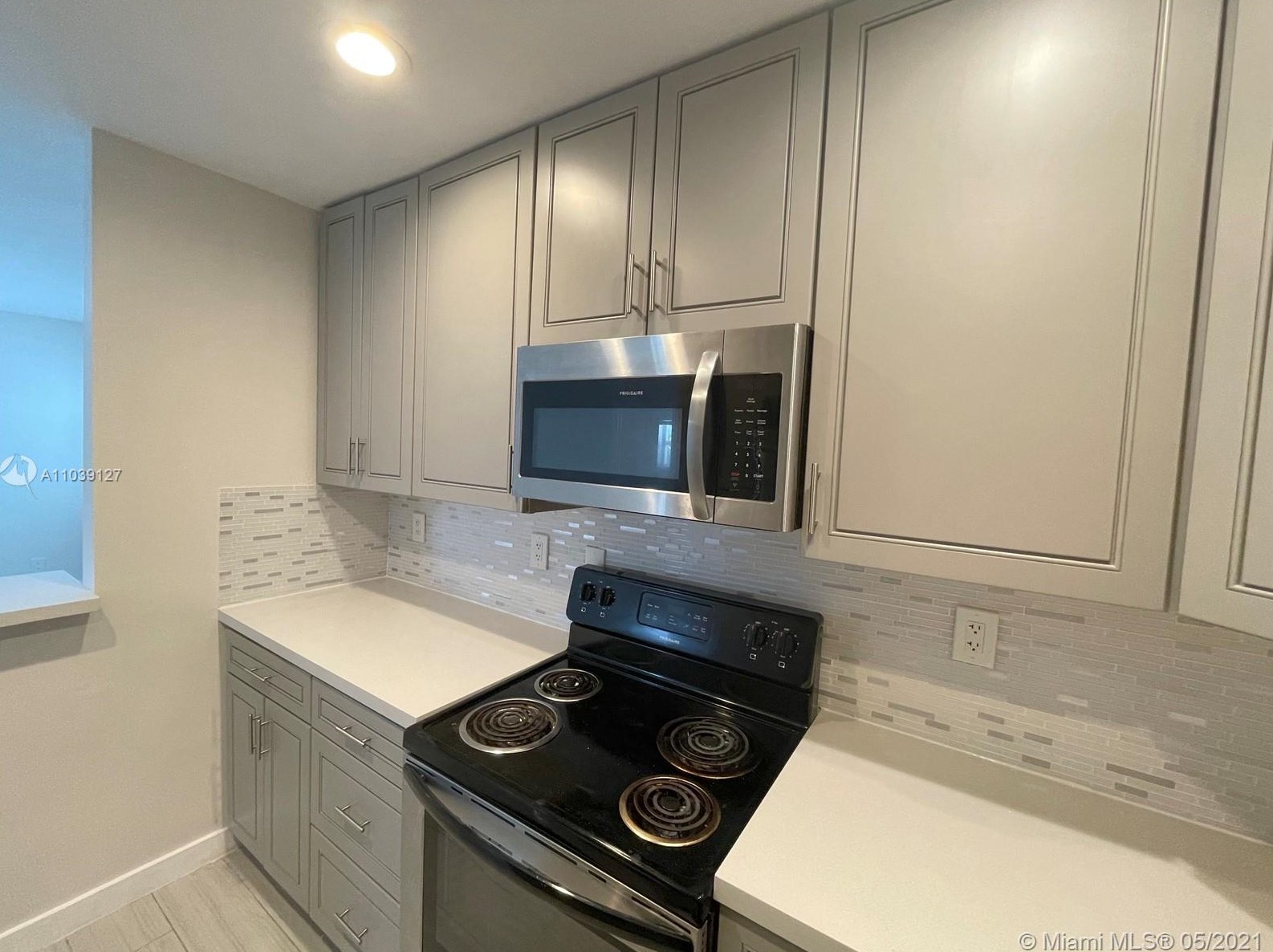 930 N 14th Ct #12, Hollywood, FL 33020