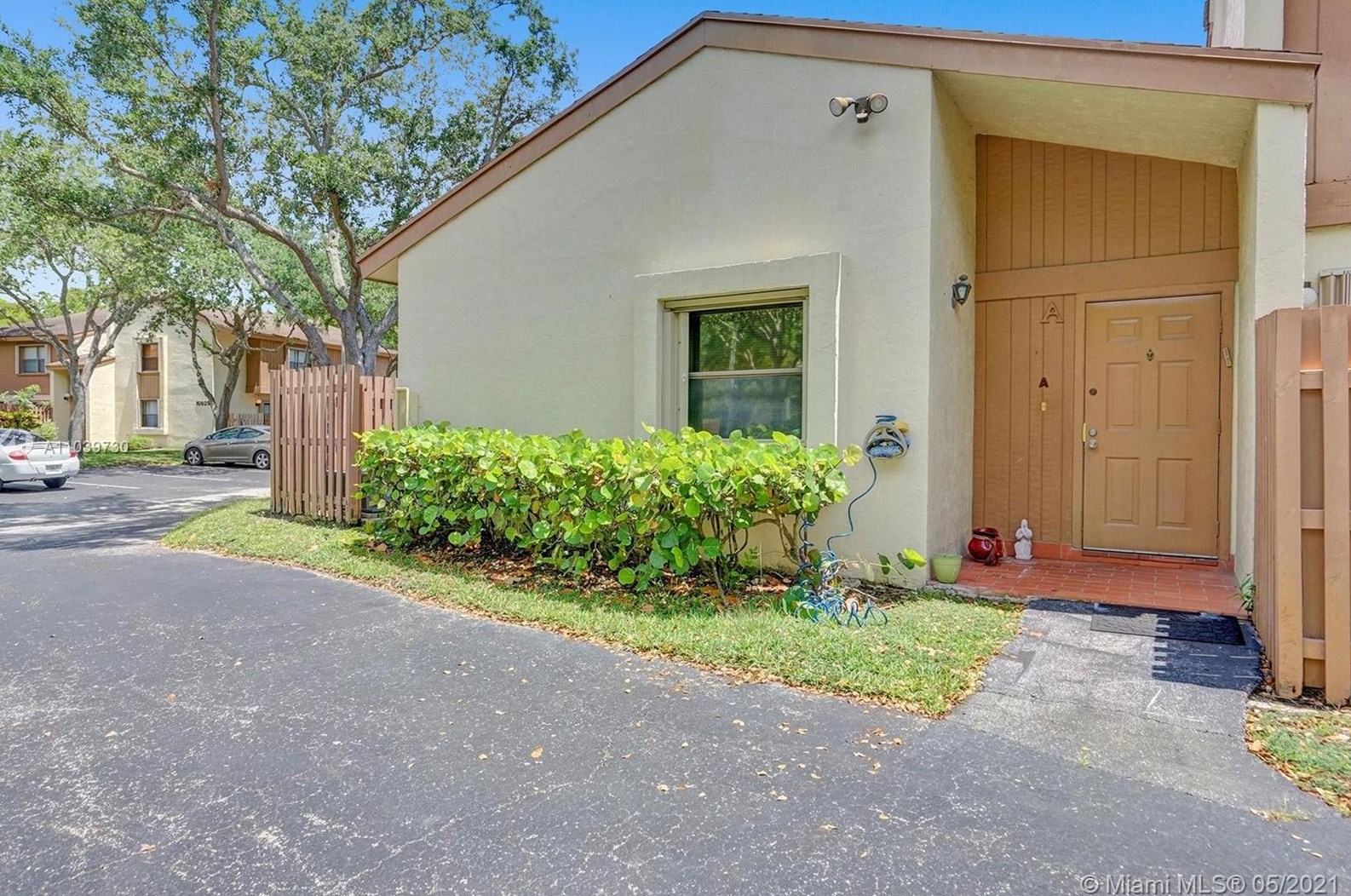 10925 113th Pl, Miami, FL 33176-3196