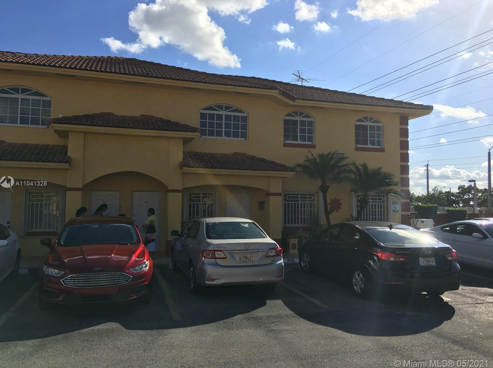 7520 W 20th Ave #206, Hialeah, FL 33016