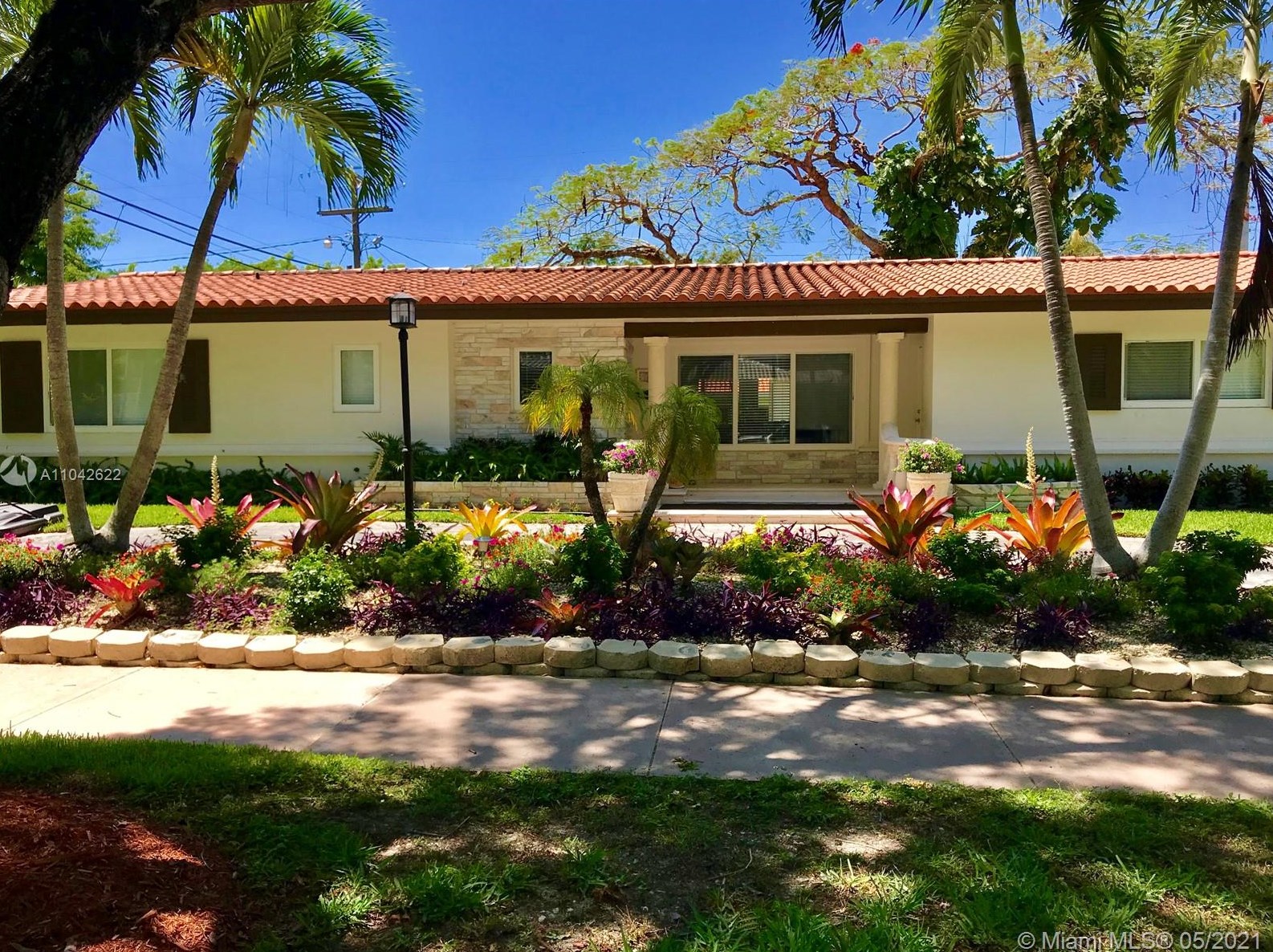 1542 Siena Ave, Miami, FL 33146