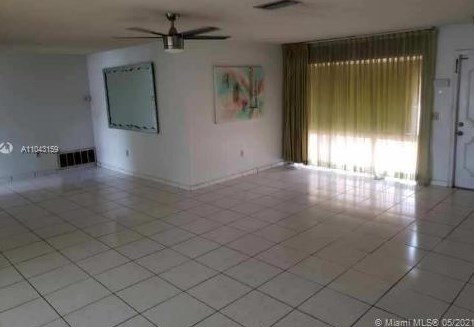 3036 Dolphin Dr, Hollywood FL  33025-2723 exterior