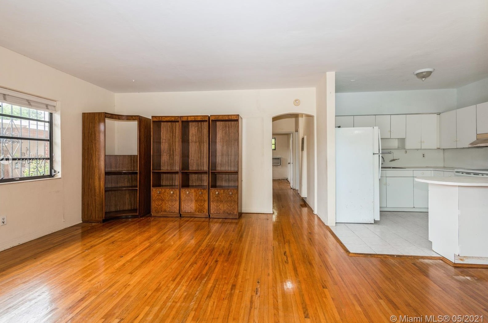 2860 69th Ave, Miami, FL 33155-3812