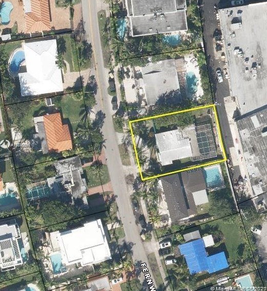 735 Fernwood Rd, Miami FL  33149-2405 exterior