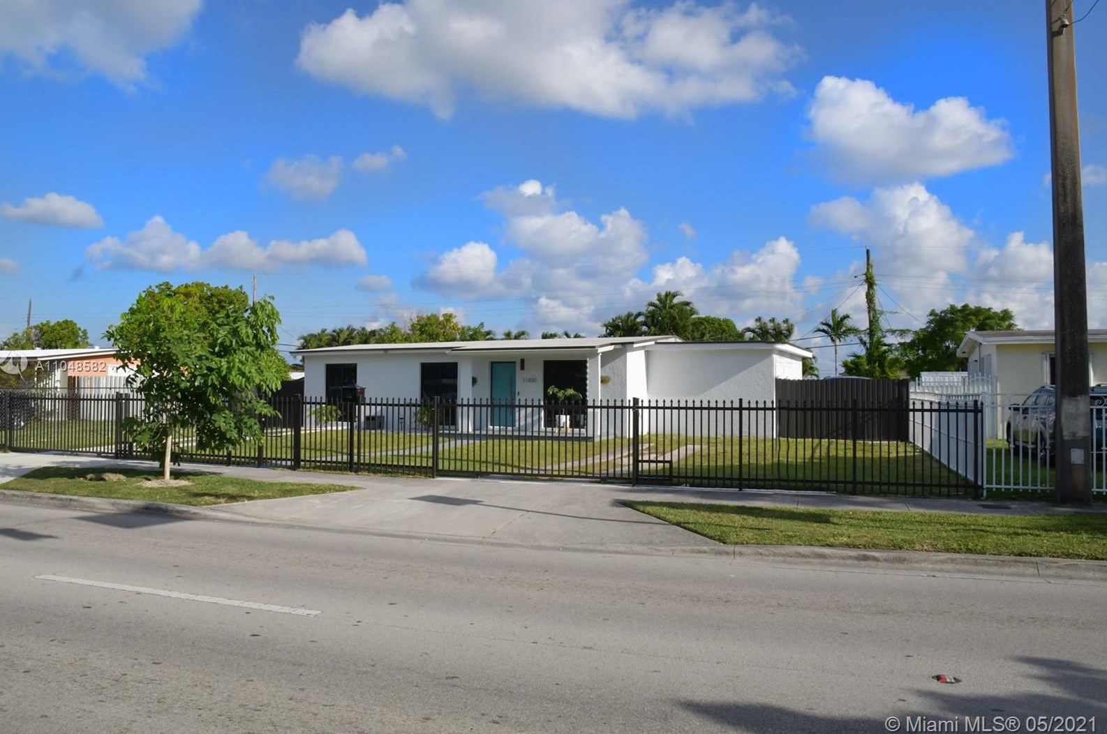 11400 56th St, Miami, FL 33165-6809