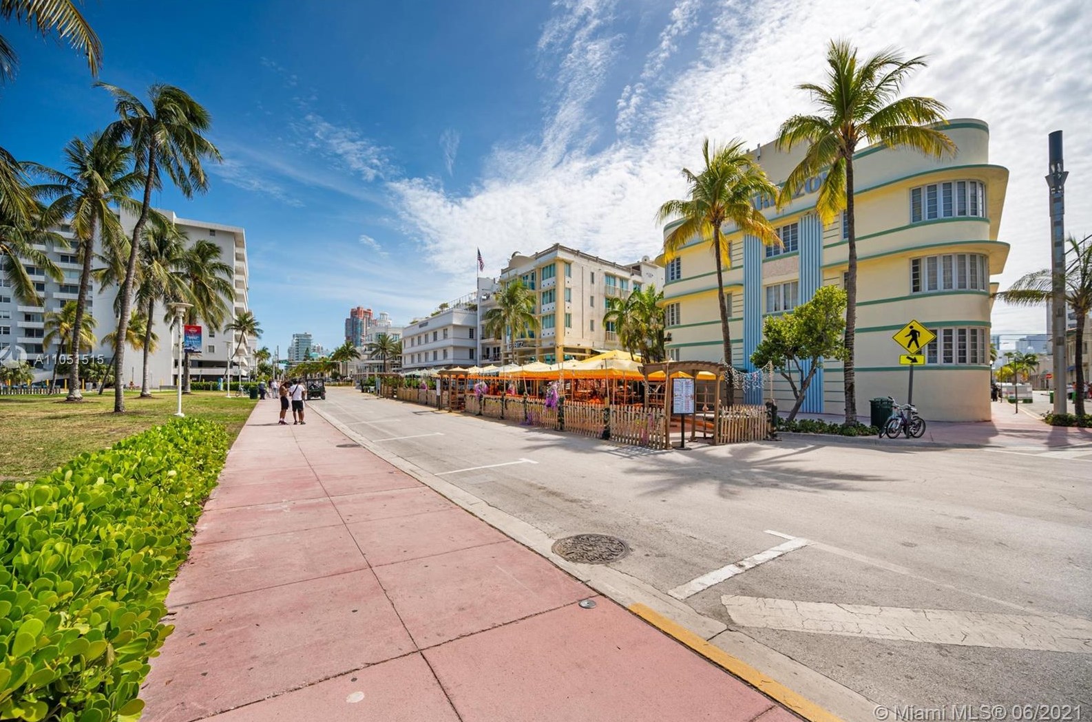 530 Ocean Dr, Miami FL 33139-6616 exterior