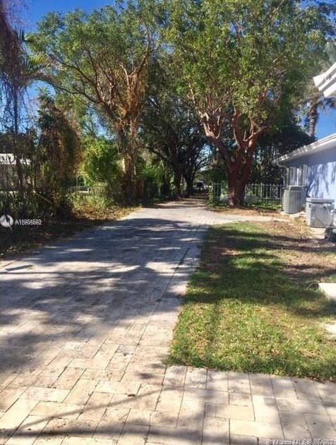 13245 Sw 74th Ave #2, Miami, FL 33156