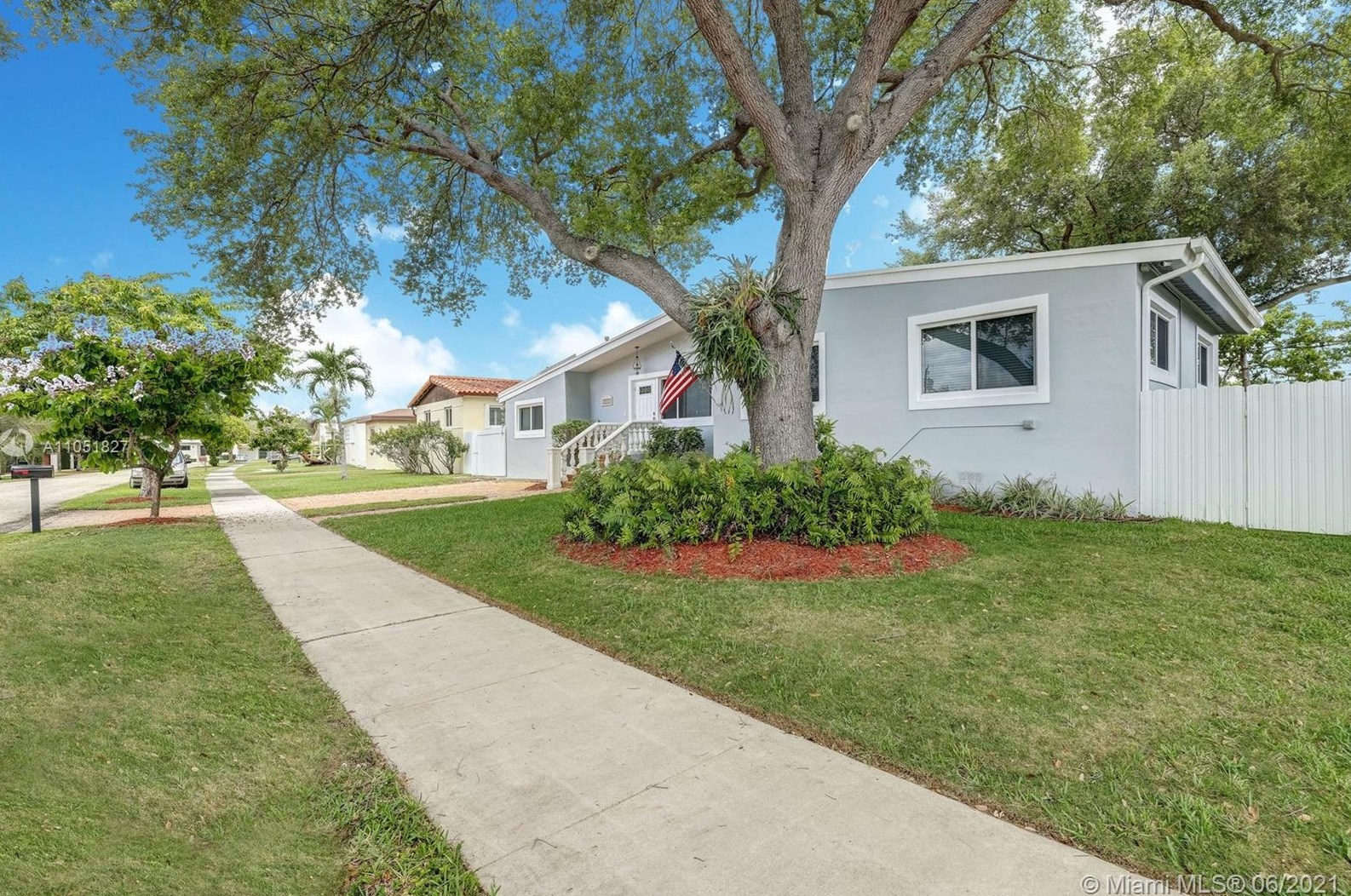 8331 Sw 29th St, Miami, FL 33155