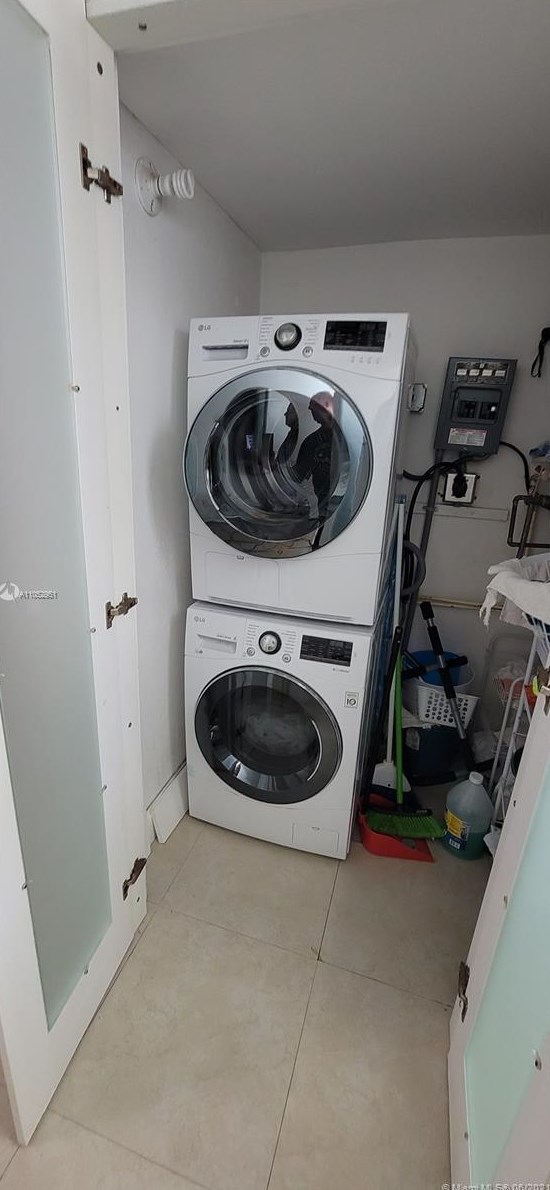 2289 122nd St, Miami FL  33167-1963 exterior