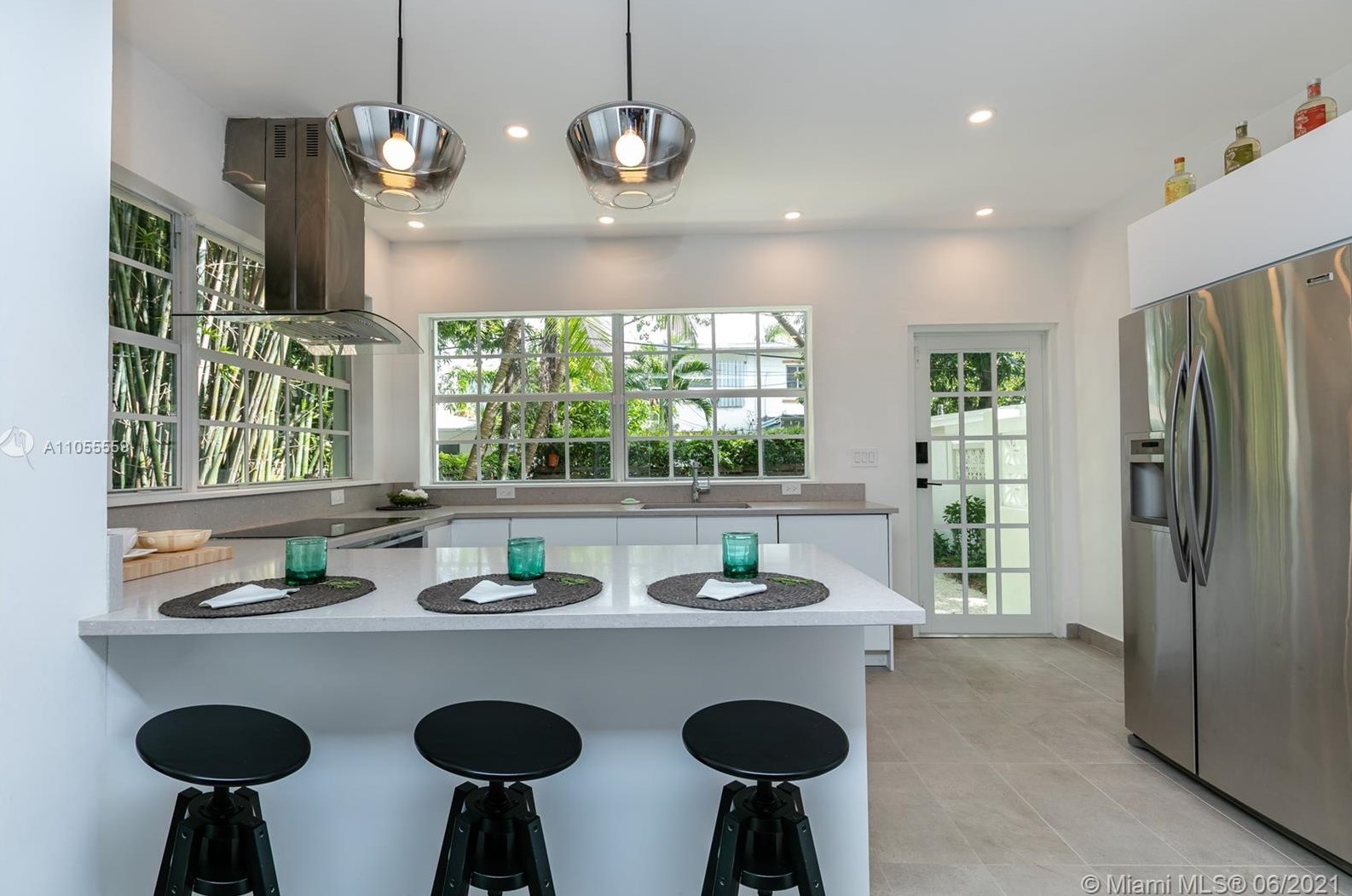 160 43 St, Miami FL 33137-3411 exterior