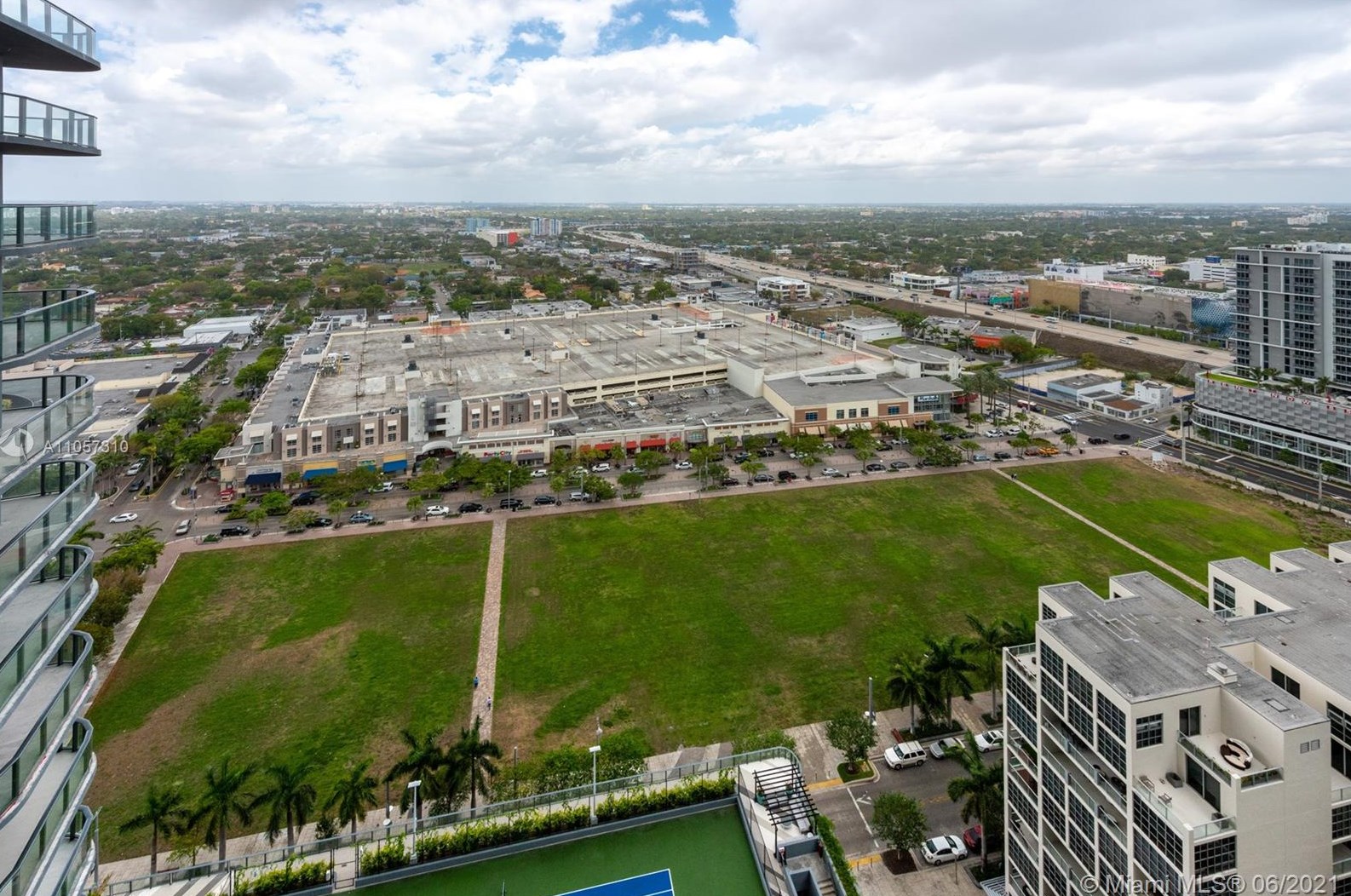 121 Ne 34th St #2712, Miami, FL 33137