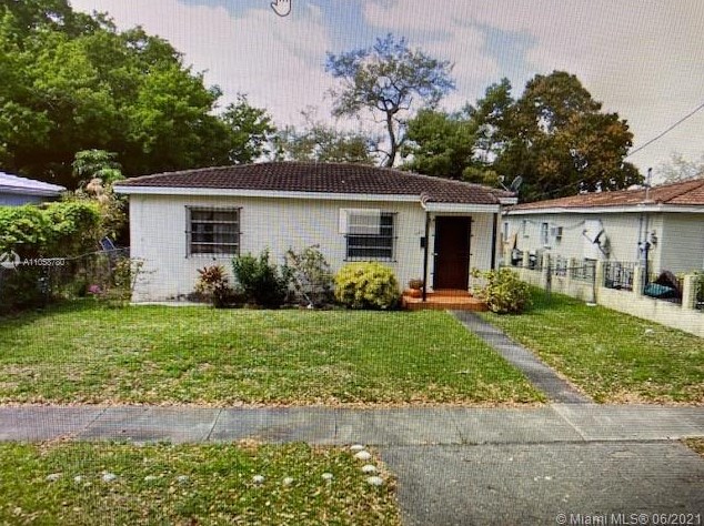 640 66th Ave, Miami, FL 33144-3753