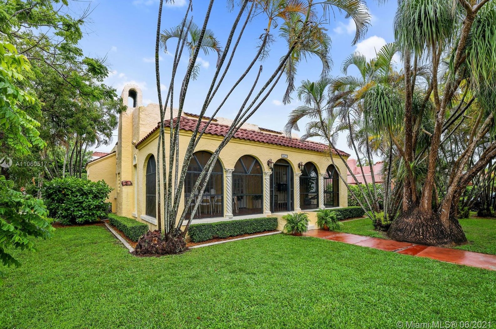 547 Alcazar Ave, Miami, FL 33134-4203