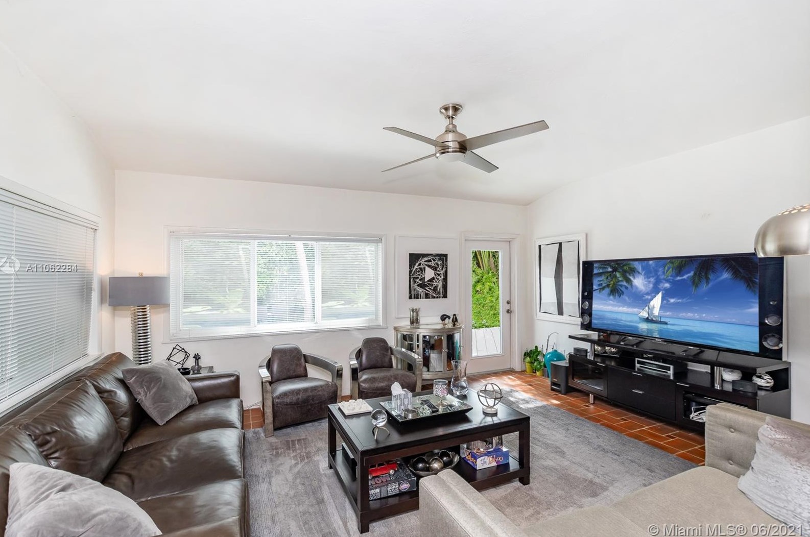 7017 Trouville Esplanade, Miami, FL 33141-4733