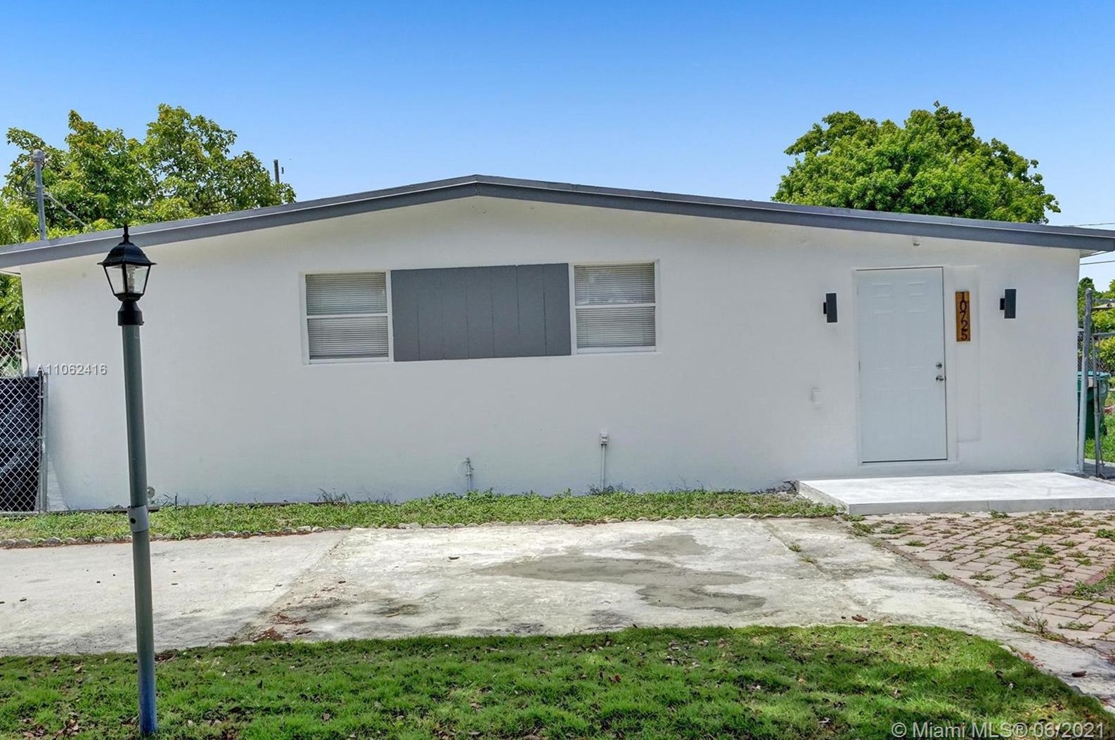 10725 219th St, Miami FL  33170-3160 exterior