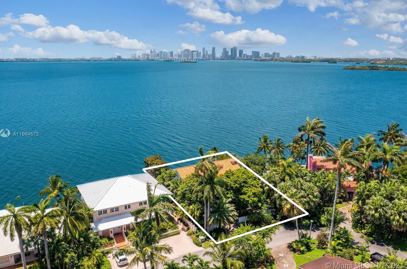 1311 Bay Ter, Miami, FL 33141-4002