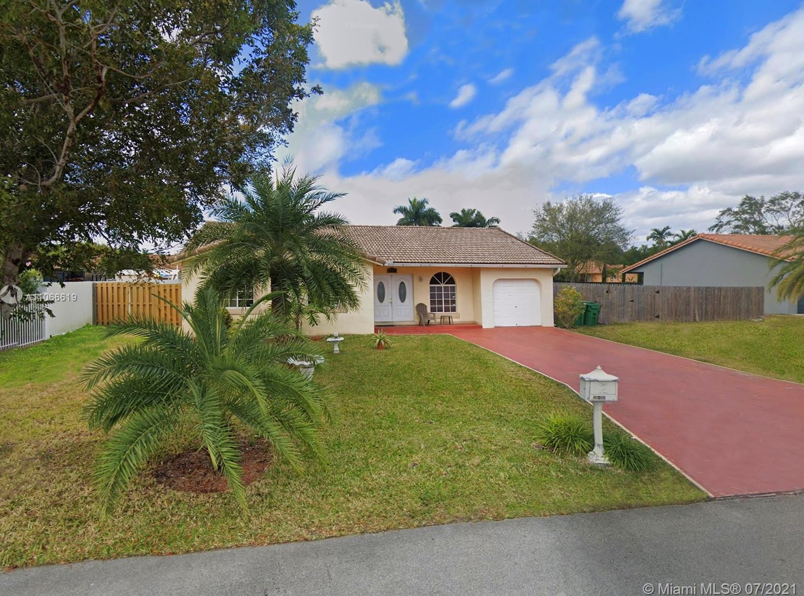 21836 128th Ct, Miami, FL 33170-2634