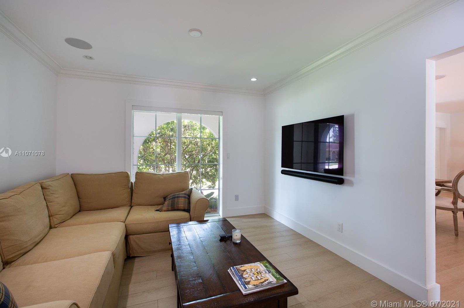 7720 146th Ter, Miami FL  33158-1644 exterior