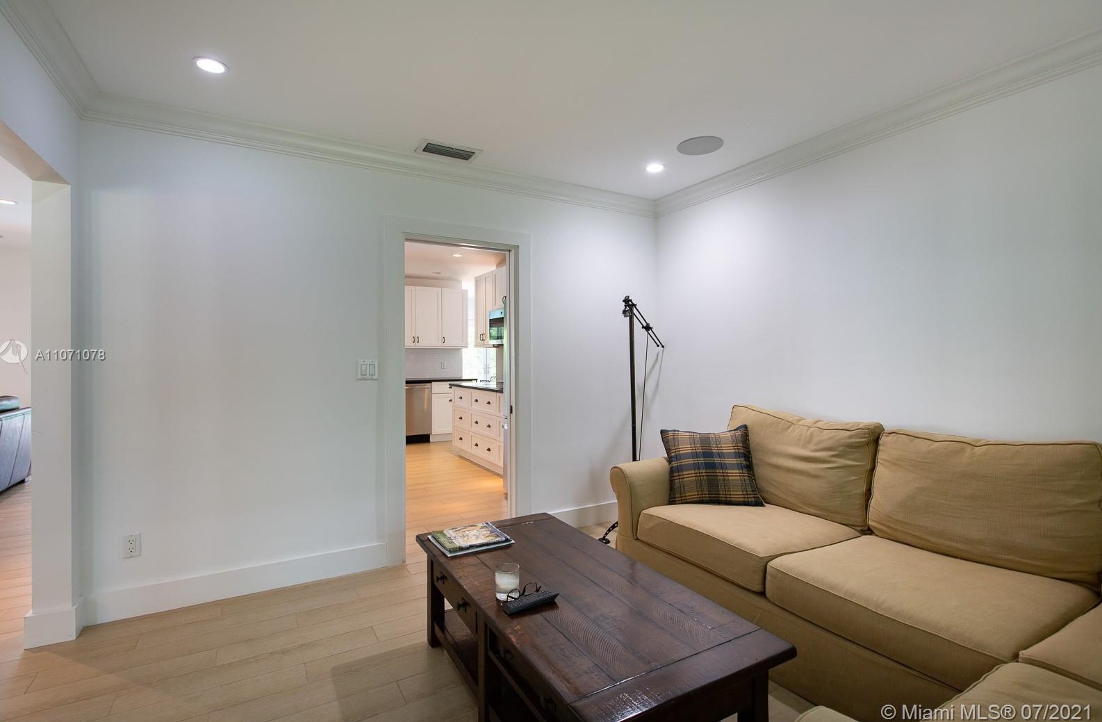 7720 146th Ter, Miami FL  33158-1644 exterior