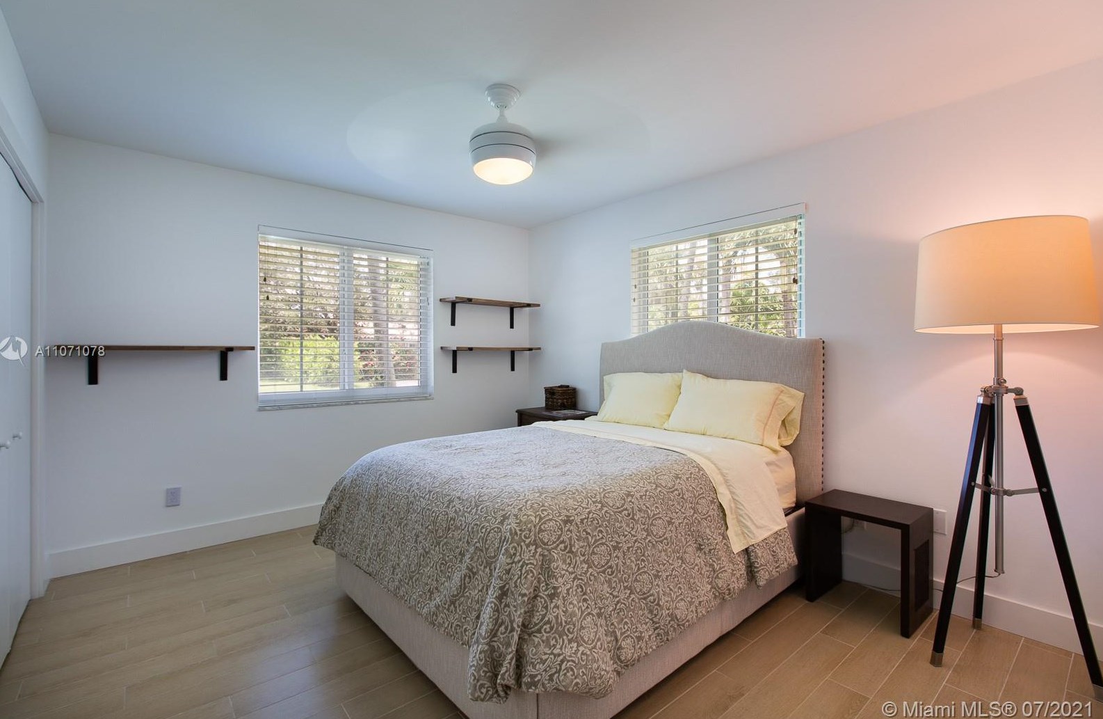 7720 146th Ter, Miami FL  33158-1644 exterior