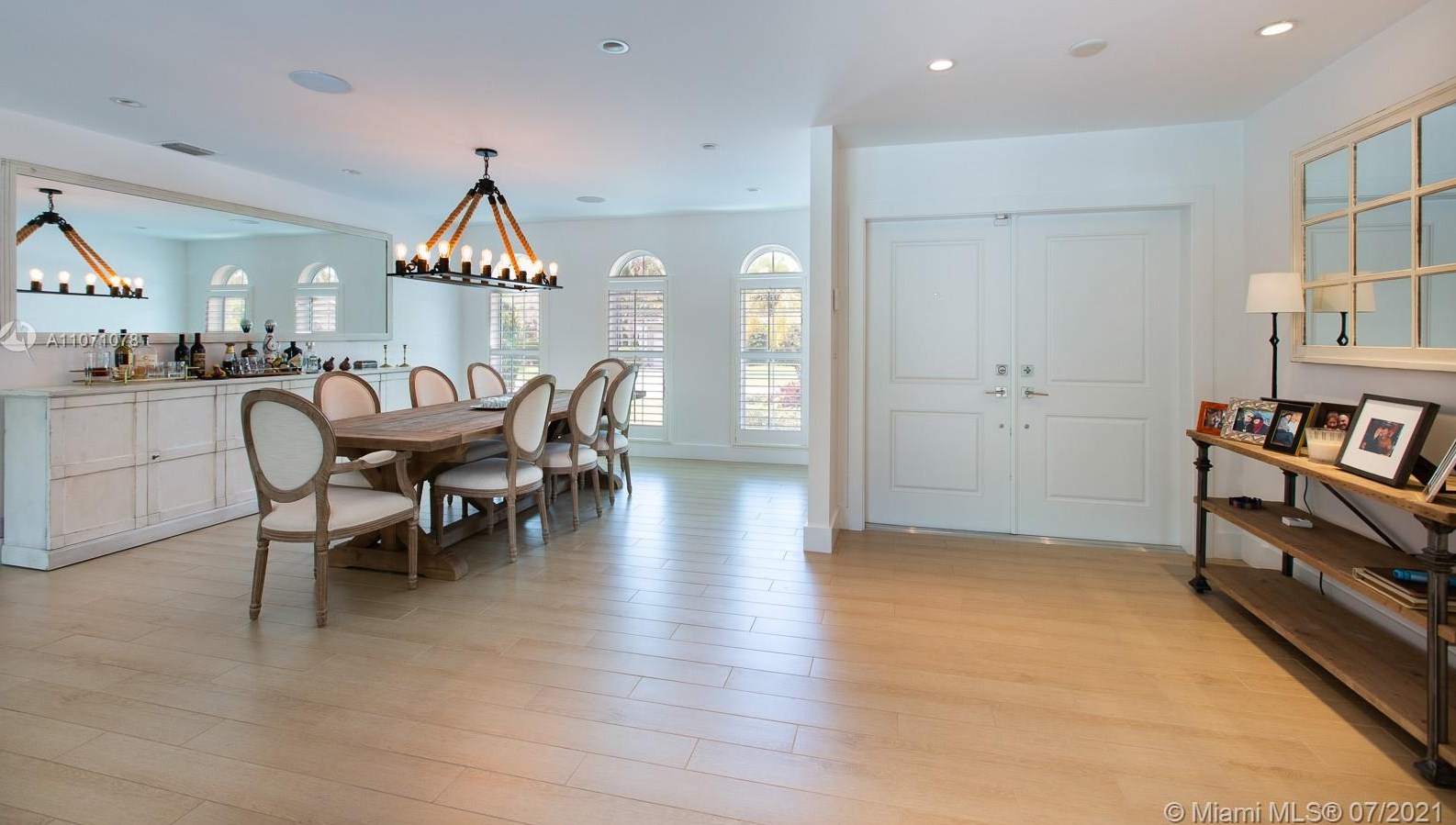 7720 146th Ter, Miami FL  33158-1644 exterior