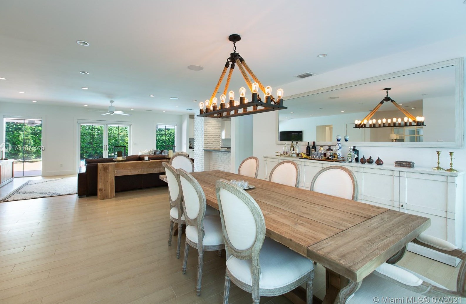 7720 146th Ter, Miami FL  33158-1644 exterior