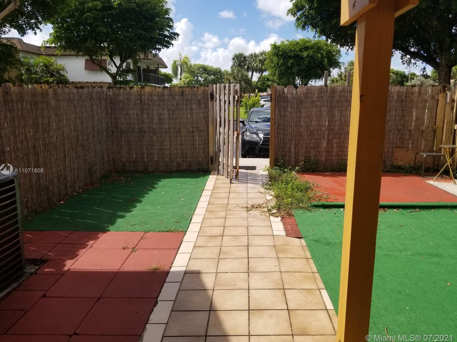 6765 Nw 169th St #6a, Hialeah, FL 33015