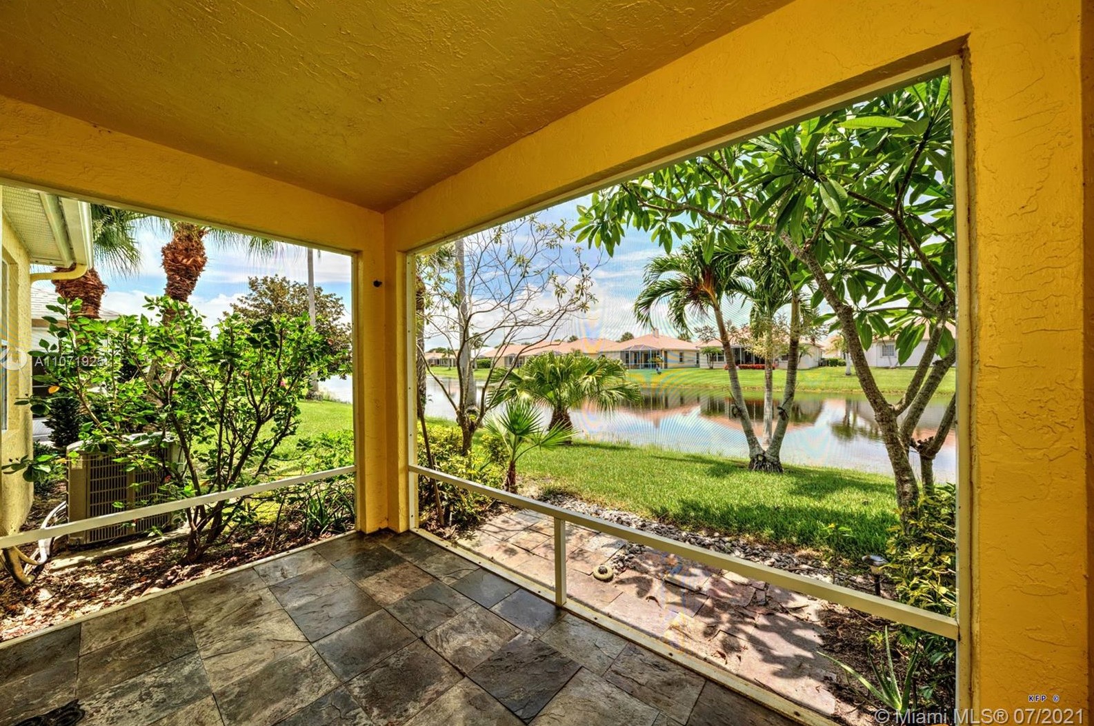 1021 Nw Tuscany Dr, Fort Pierce, FL 34986