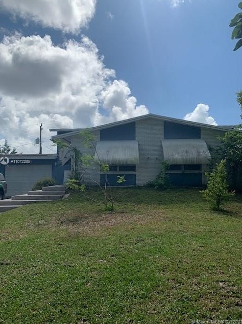 16115 108th Ave, Miami, FL 33157-2918