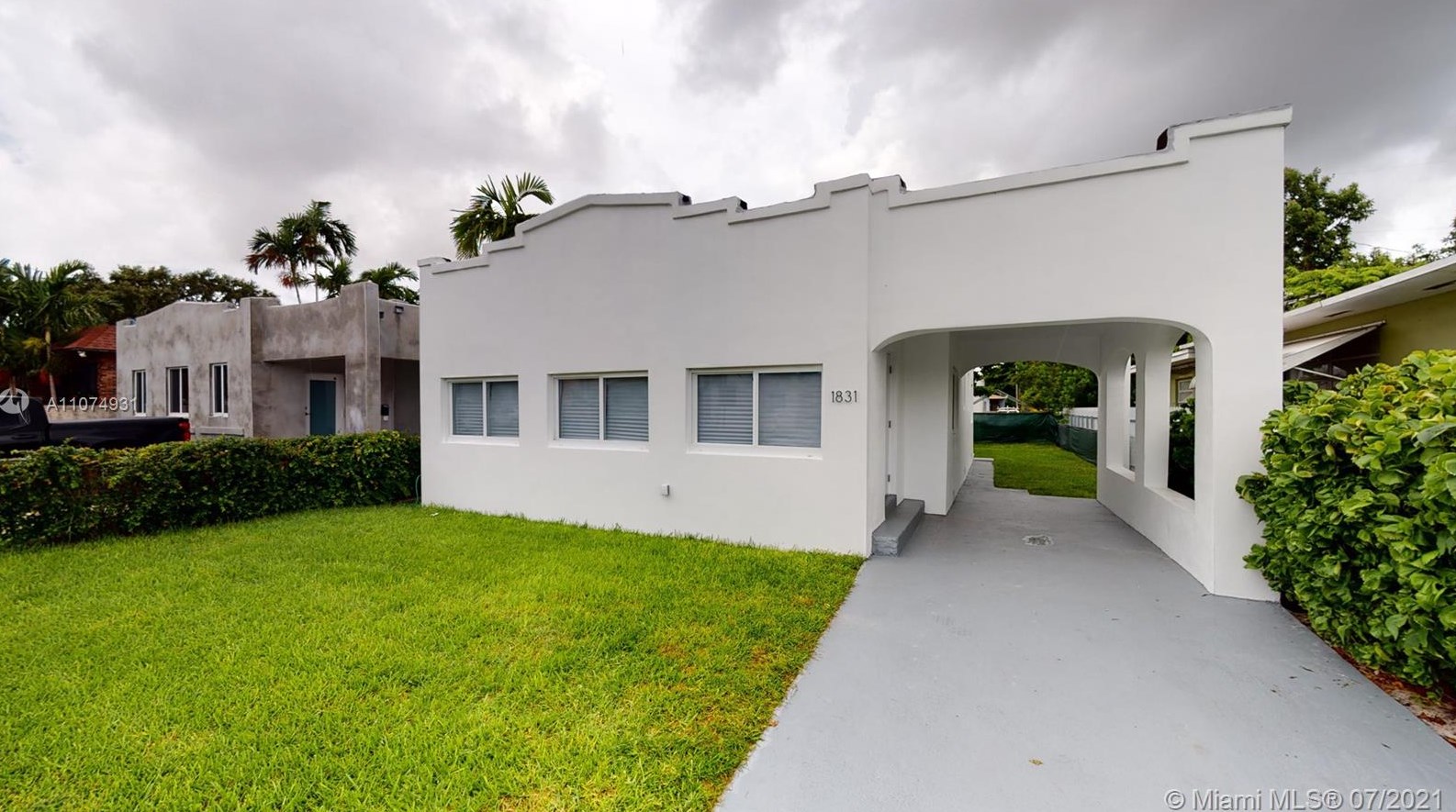 1831 47th Ter, Miami, FL 33142-4049