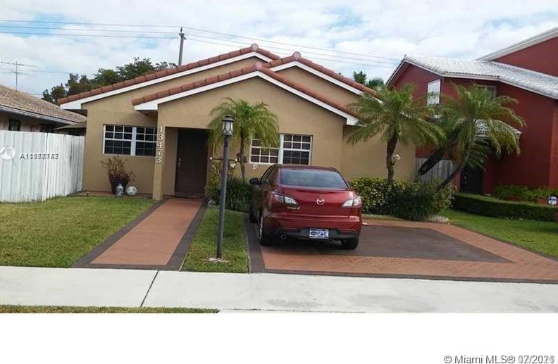 13473 26th Ter, Miami, FL 33175-7129