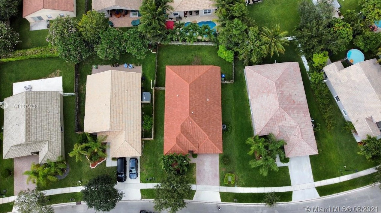 14228 Nw 19th St, Hollywood, FL 33028