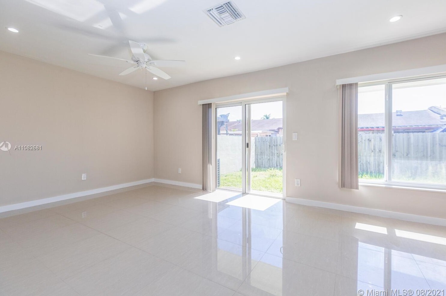 5407 128th Ct, Miami, FL 33175-6236