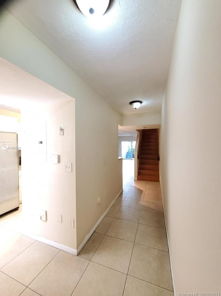 1159 Nw 124th Ave, Miami, FL 33182
