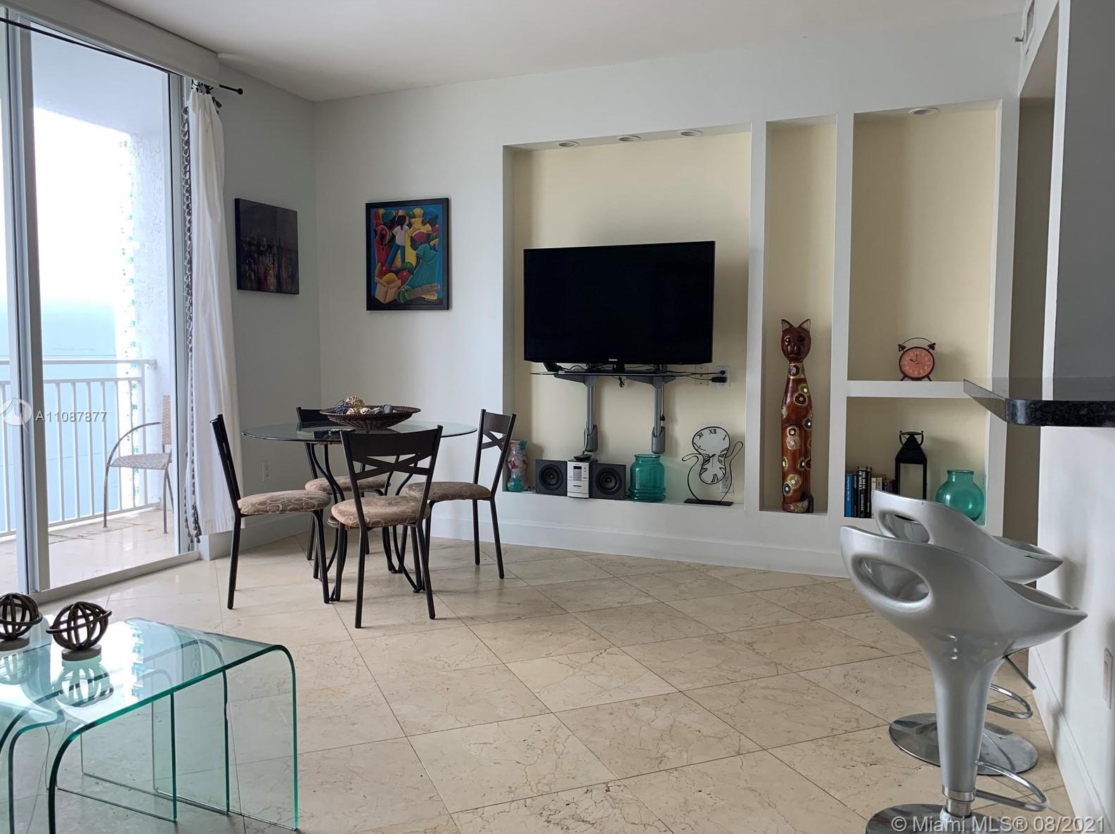 185 Se 14th Ter Apt 2201, Miami, FL 33131