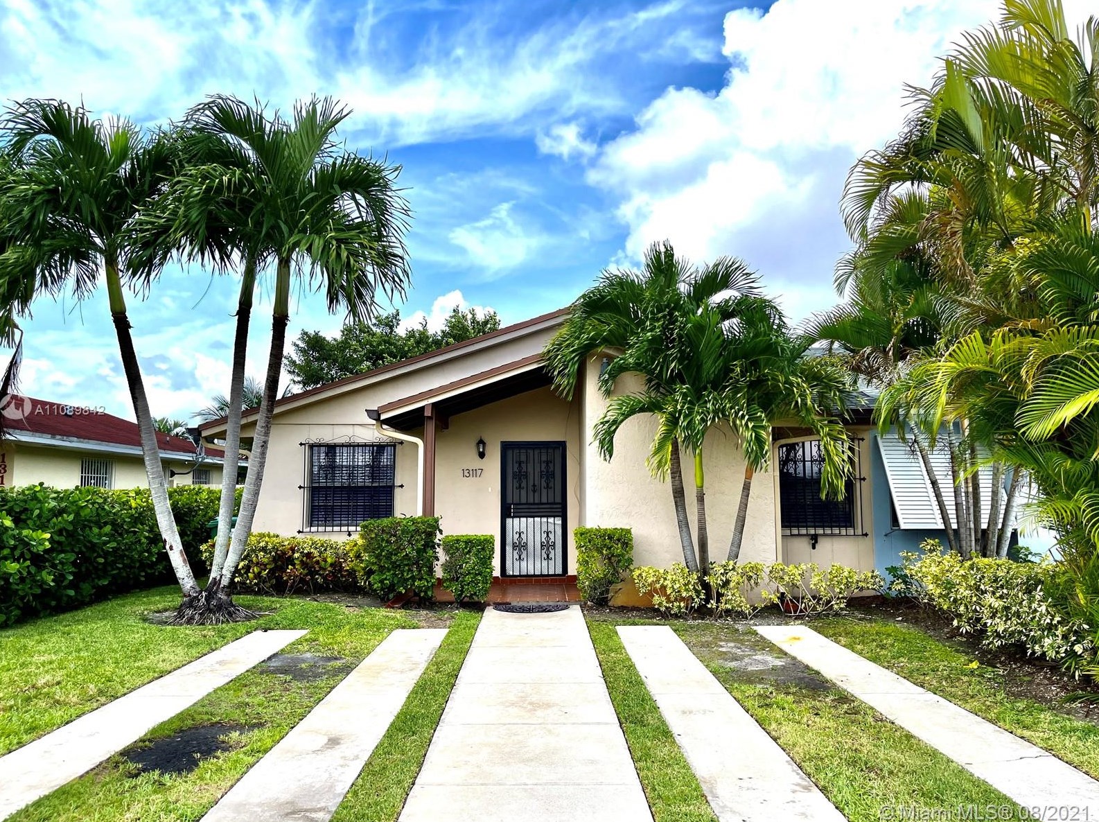 13117 68th Ter, Miami, FL 33183-2434