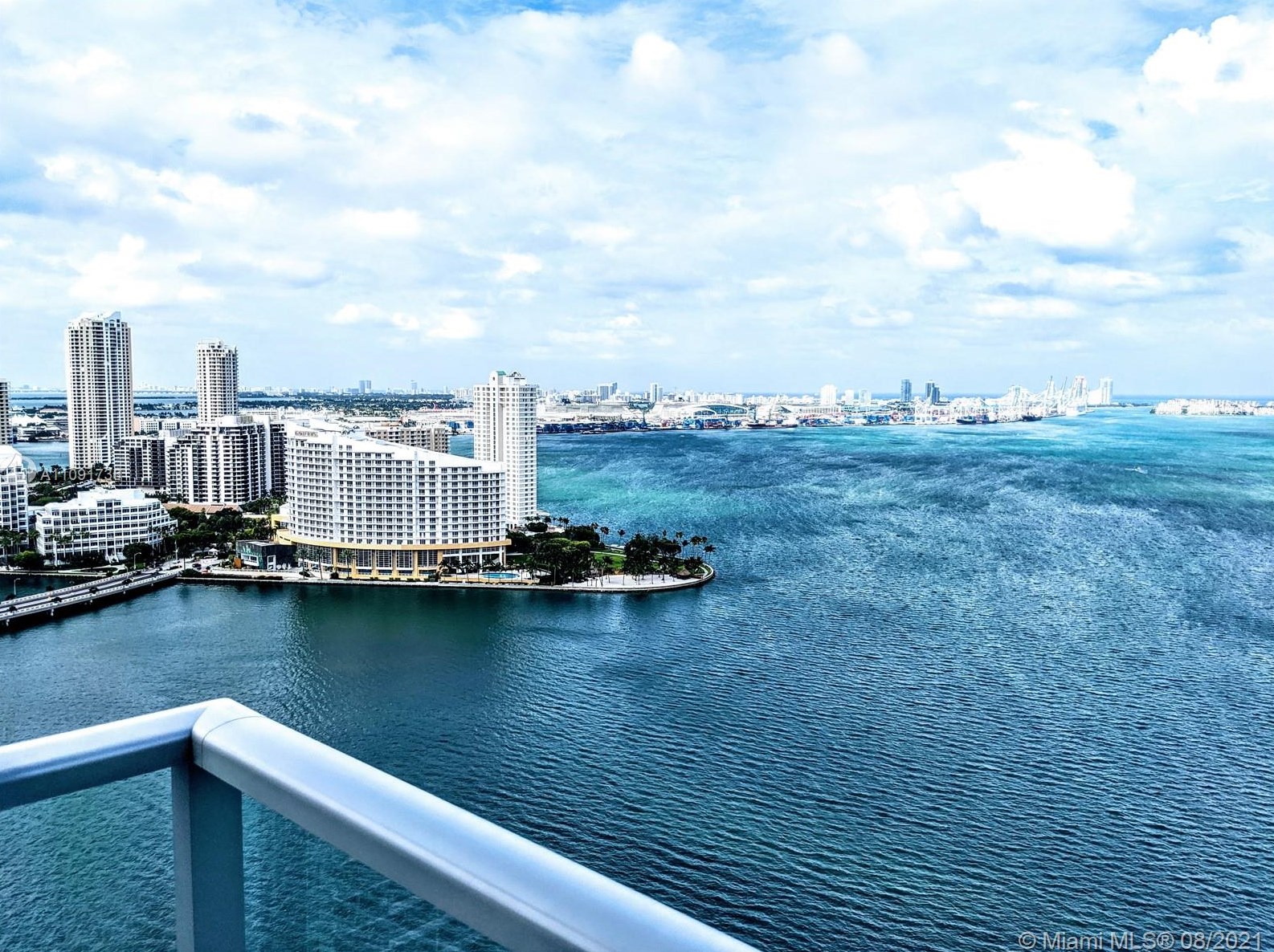 1155 Brickell Bay Dr #3210, Miami, FL 33131