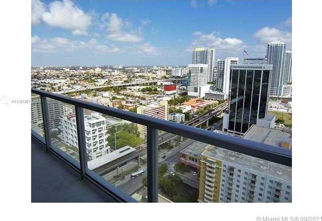 1111 Sw 1st Ave #3221-n, Miami, FL