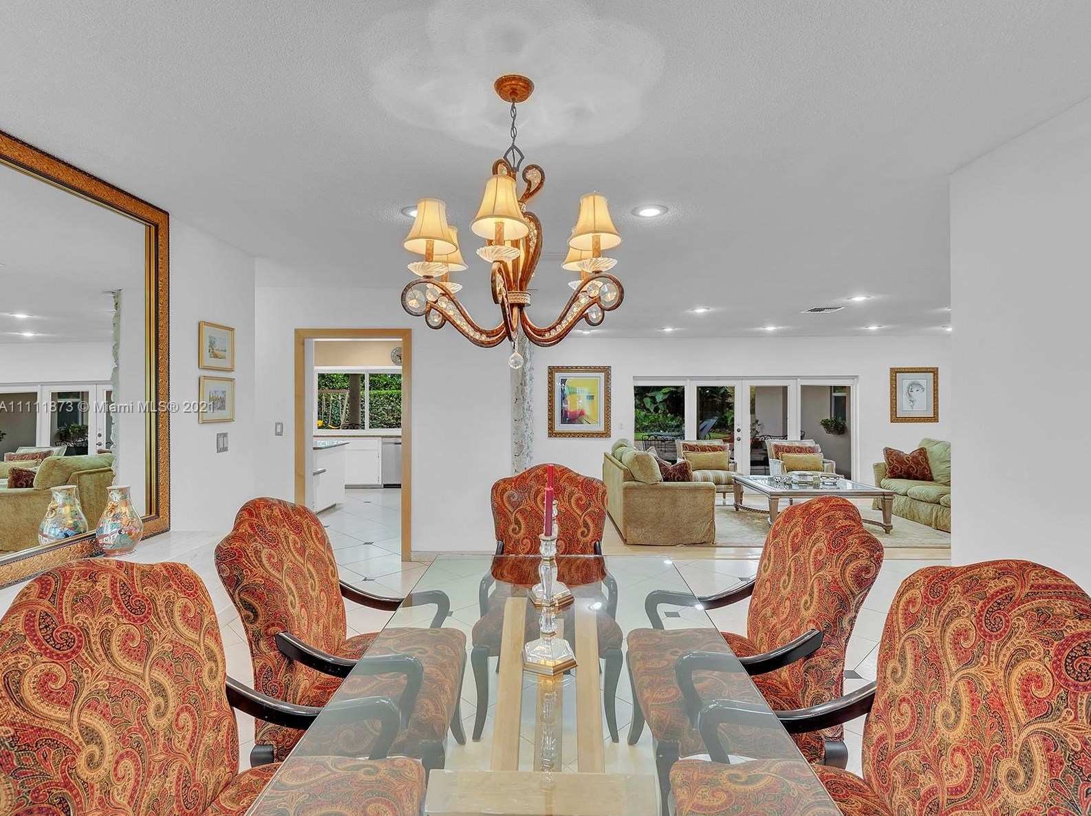2213 203 Ter, Miami FL  33180-1309 exterior