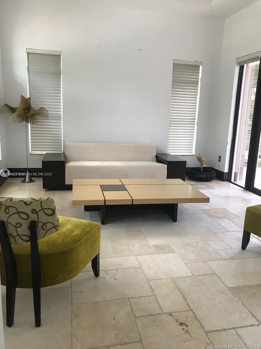 11370 68th St, Miami, FL 33178-4536