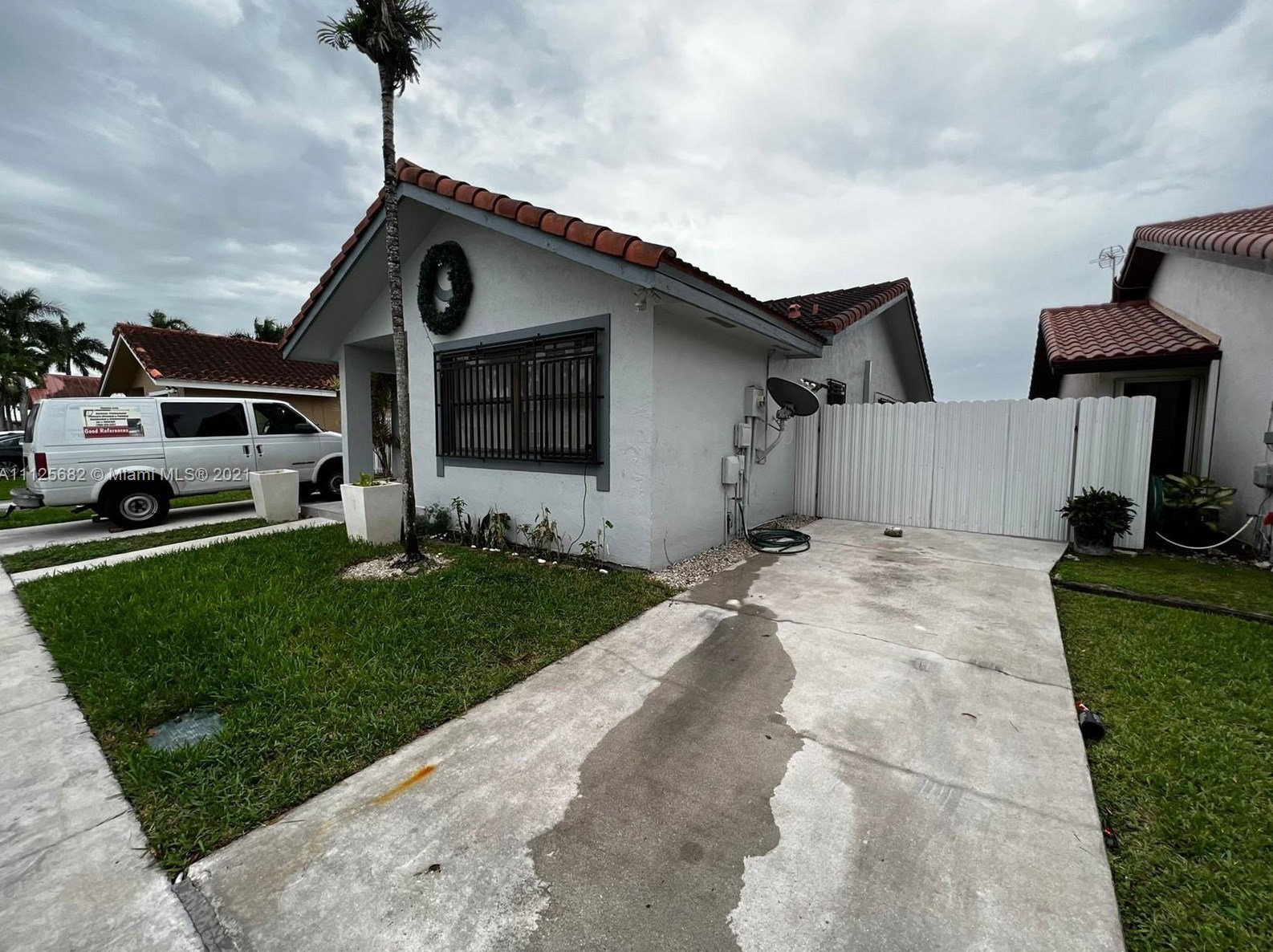 13720 21st St, Miami, FL 33175-1086