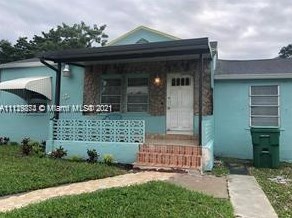 844 66th St, Miami, FL 33150-4362