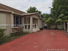 6537 39th Ter, Miami, FL 33155-4821