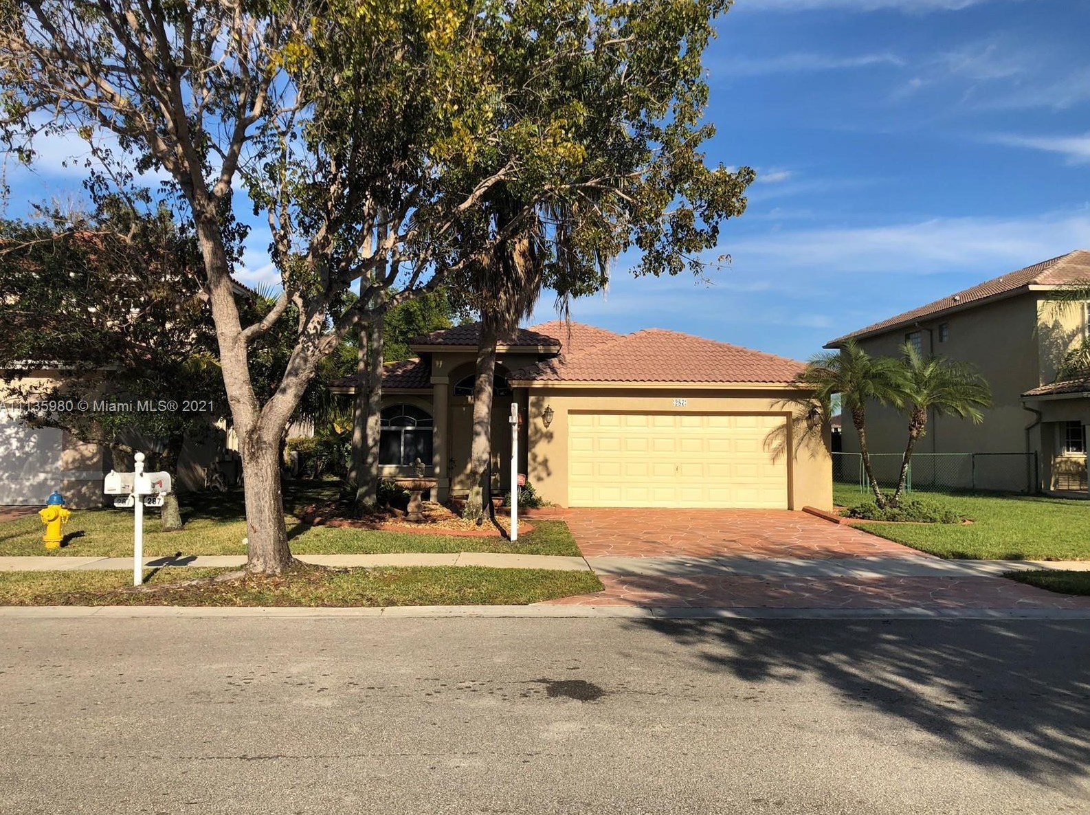 287 206th Ave, Hollywood, FL 33029-5018