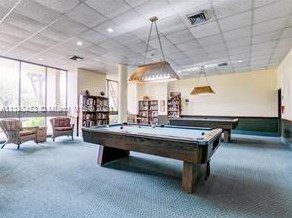 2802 46th Ave, Hollywood FL  33021-2927 exterior