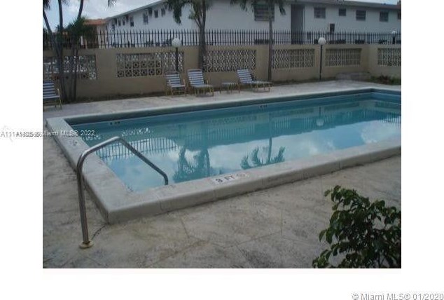 13390 7th Ave, Miami, FL 33161-7537