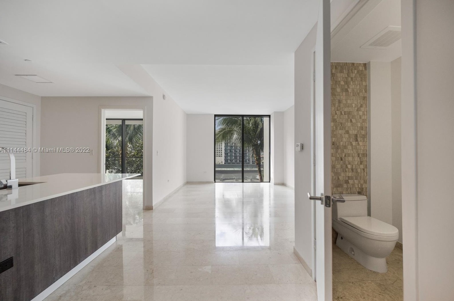 68 Se 6th St #804, Miami, FL 33131